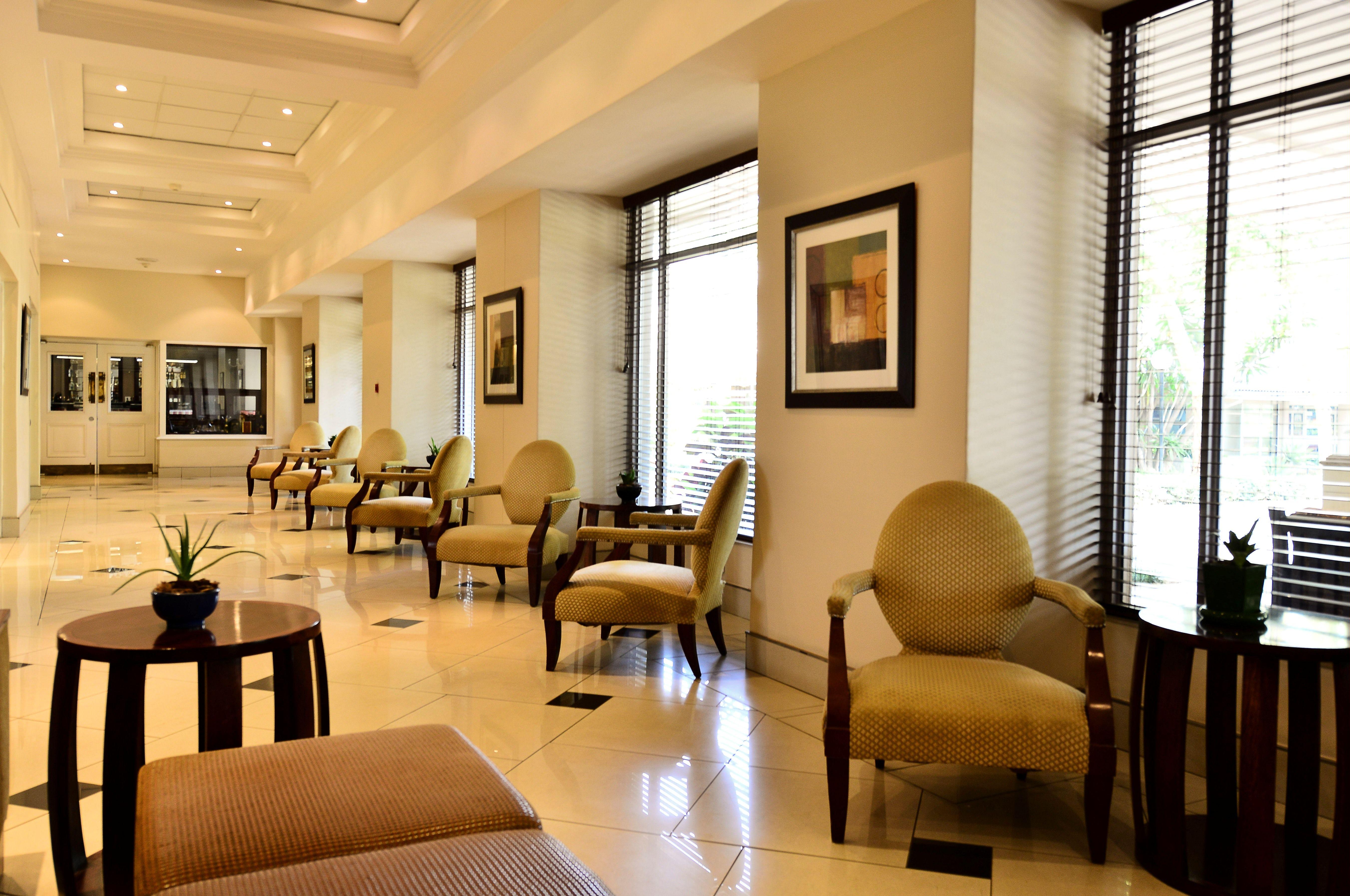 Southern Sun Ridgeway Lusaka Ngoại thất bức ảnh