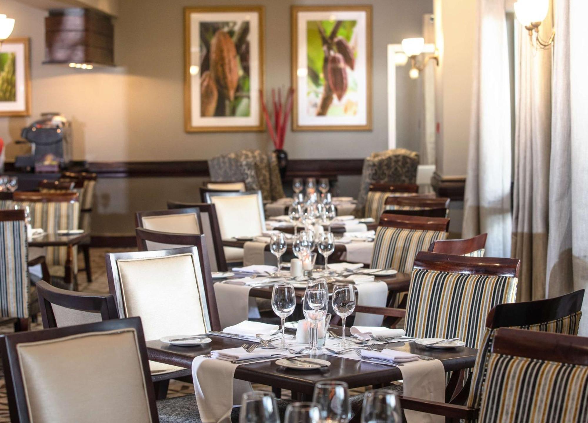 Southern Sun Ridgeway Lusaka Ngoại thất bức ảnh