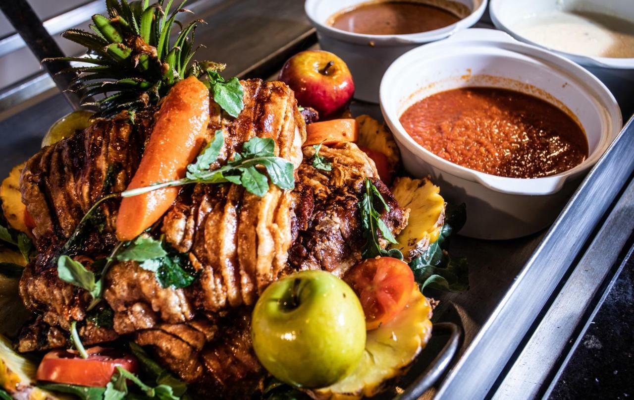 Southern Sun Ridgeway Lusaka Ngoại thất bức ảnh